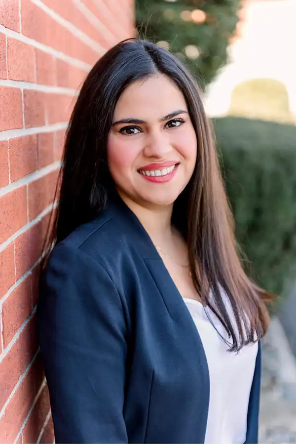 Alejandra - Real Estate Attorney